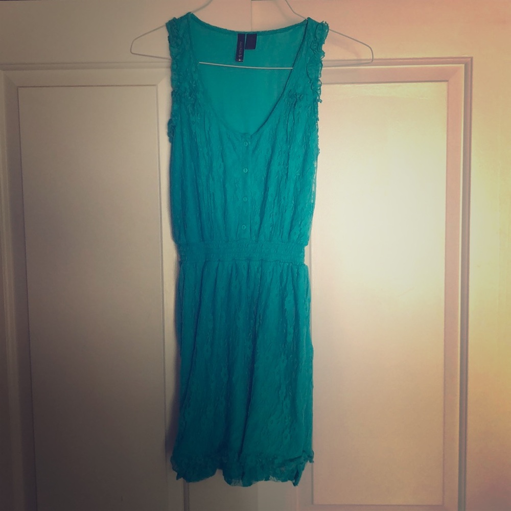 Women’s dress